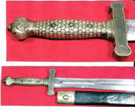 swords.gif (41634 bytes)